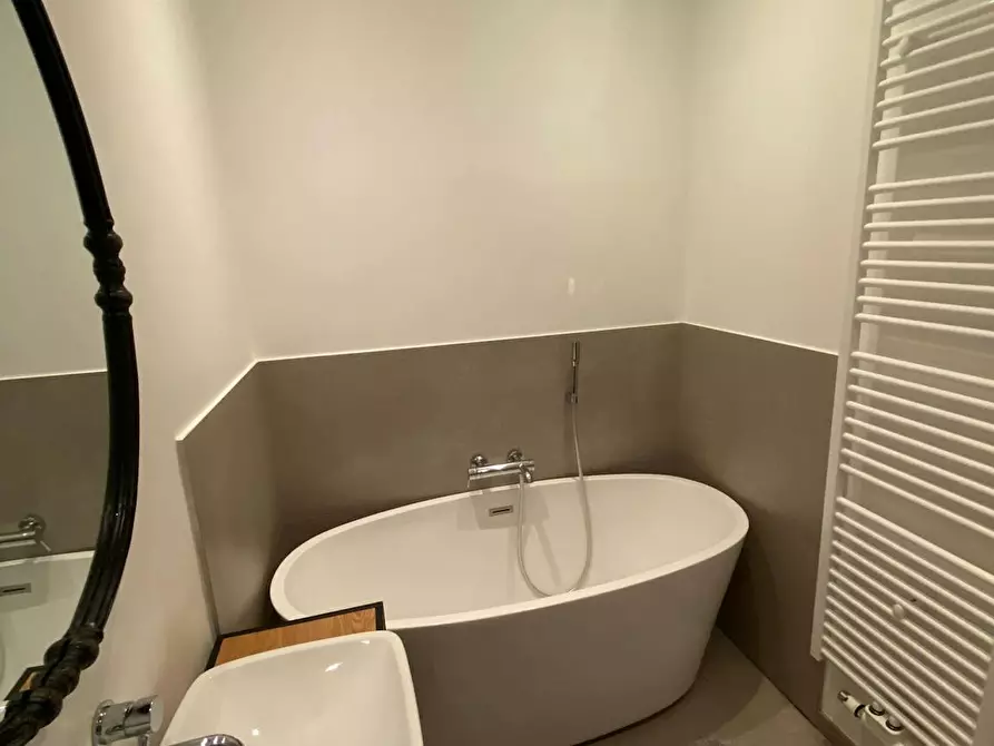 Immagine 5 di Appartamento in affitto  in Avenue Charbo a Schaerbeek