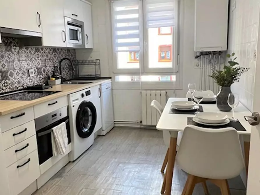 Immagine 6 di Appartamento in affitto  in Errekalde-Larraskitu Errepidea a Bilbao