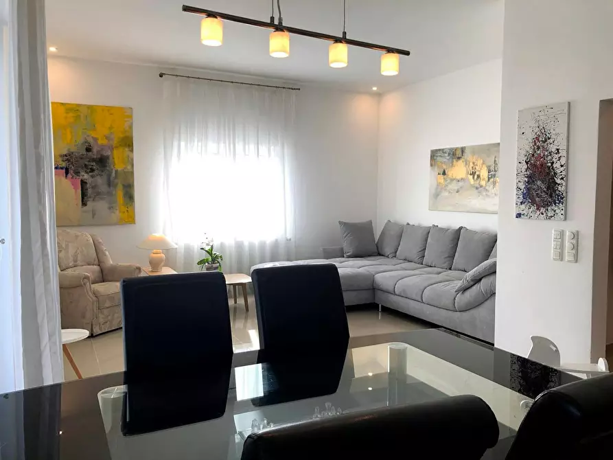 Immagine 1 di Appartamento in affitto  in Treburer Straße a Kelsterbach