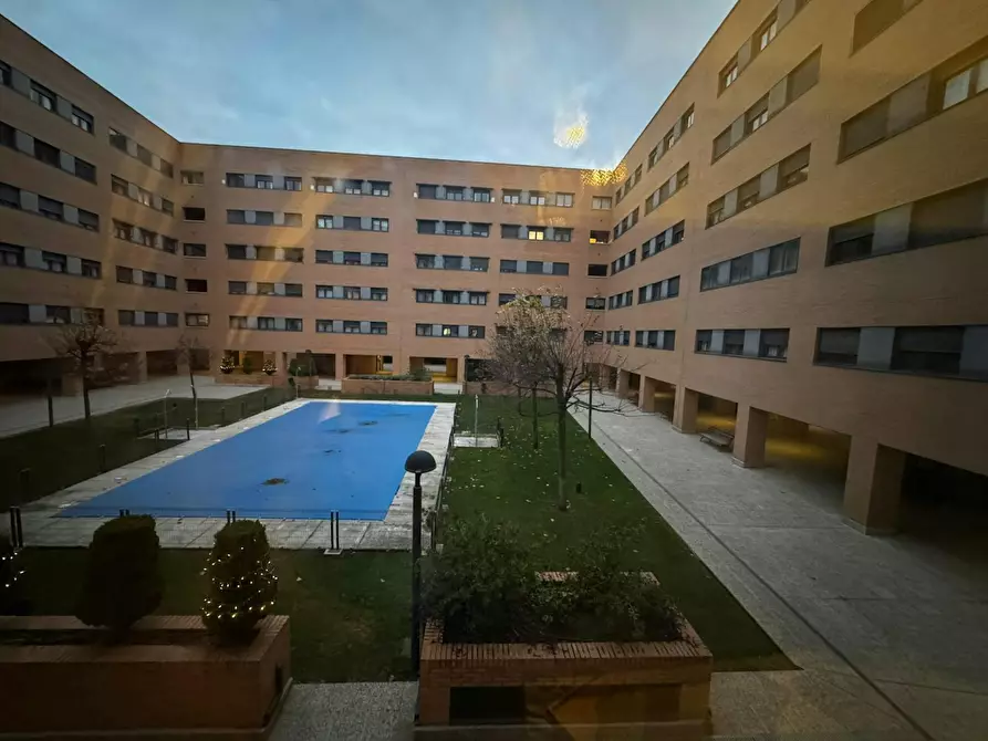 Immagine 2 di Camera in affitto  in Calle de Isabel Clara Eugenia a Madrid