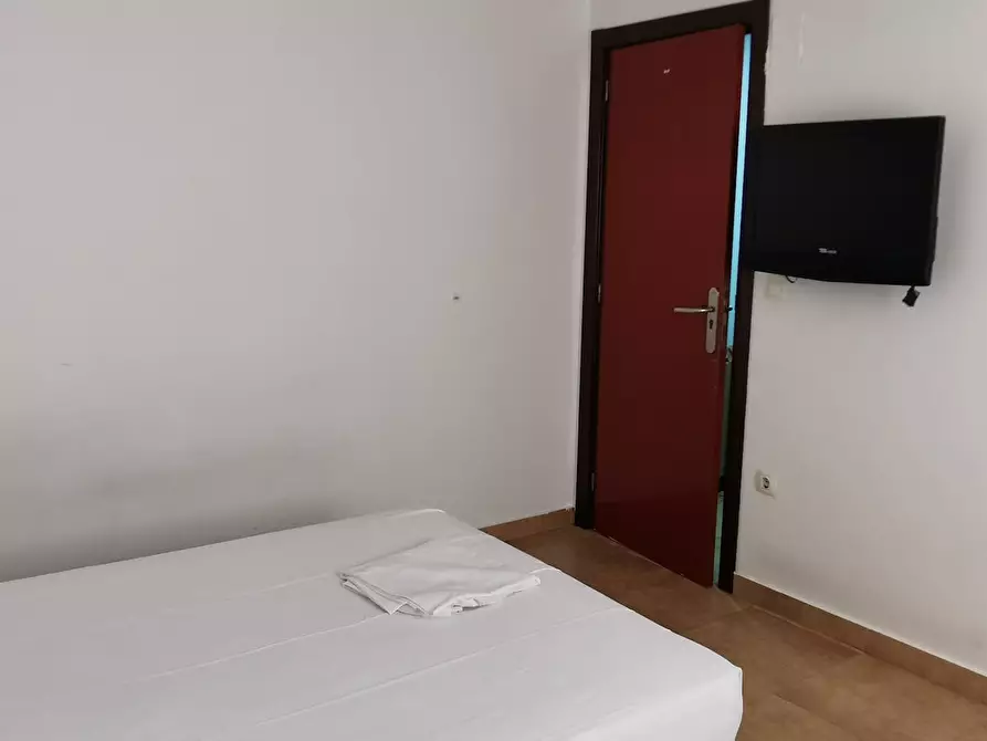 Immagine 3 di Camera in affitto  in Carrer València a Alicante/Alacant