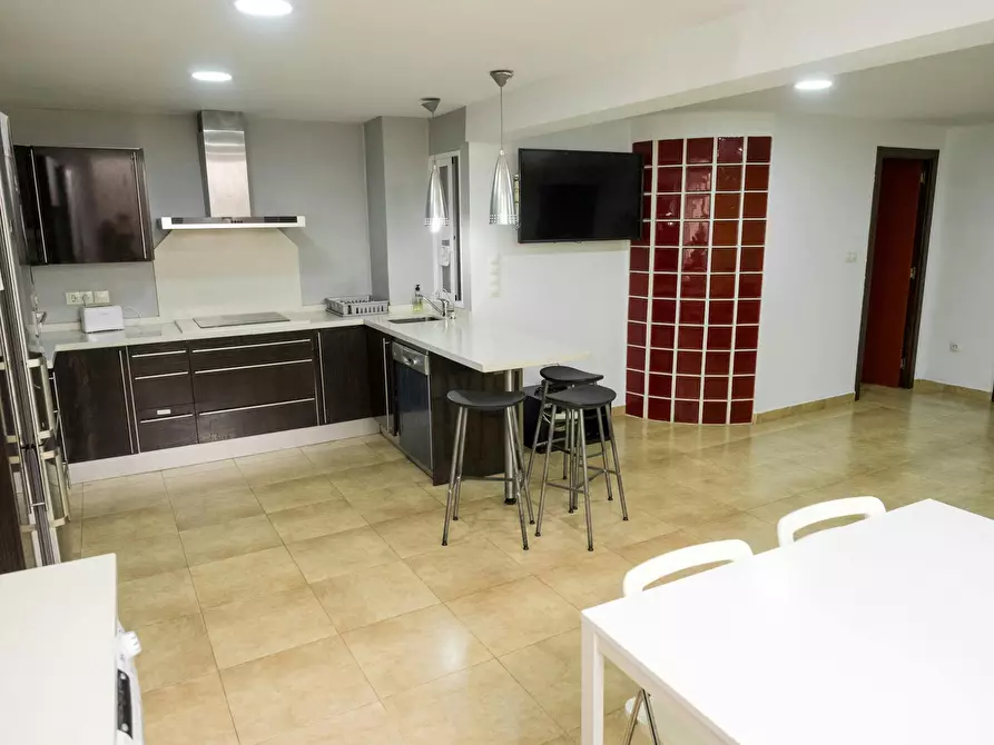 Immagine 4 di Camera in affitto  in Carrer València a Alicante/Alacant