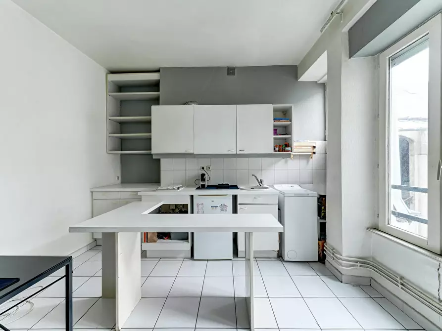 Immagine 8 di Appartamento in affitto  in Rue de Brest a Lyon