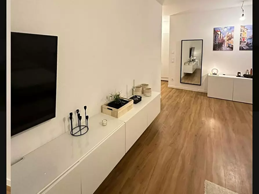 Immagine 6 di Appartamento in affitto  in Bernardstraße a Offenbach