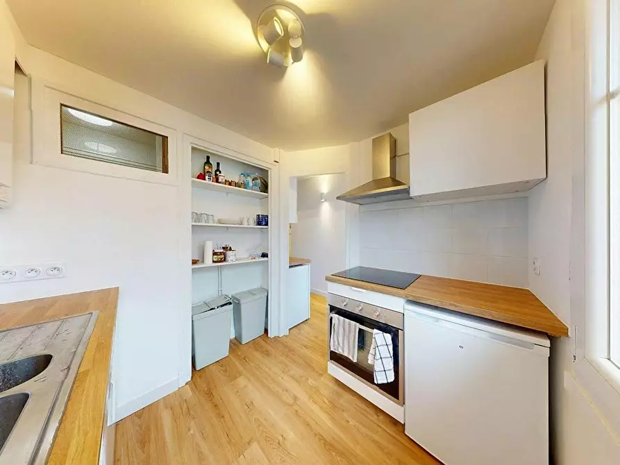 Immagine 10 di Camera in affitto  in Avenue Roger Salengro a Villeurbanne