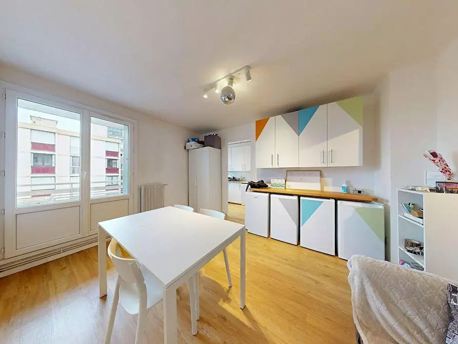 Immagine 10 di Camera in affitto  in Rue Galilée a Villeurbanne