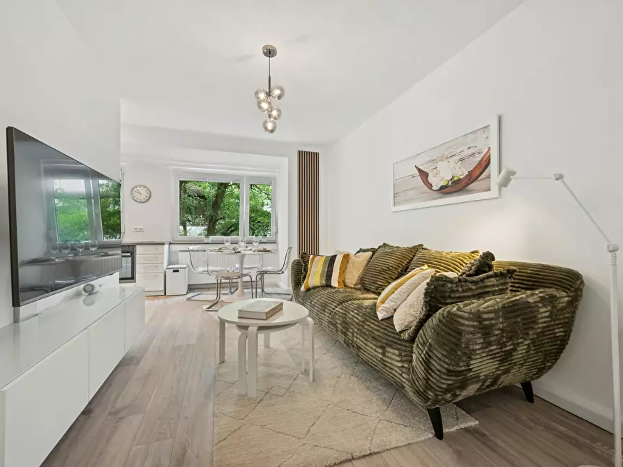 Immagine 1 di Appartamento in affitto  in Talstraße a Düsseldorf