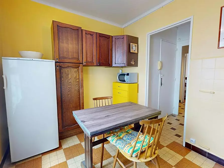 Immagine 7 di Appartamento in affitto  in Rue Saint-Lazare a Lyon