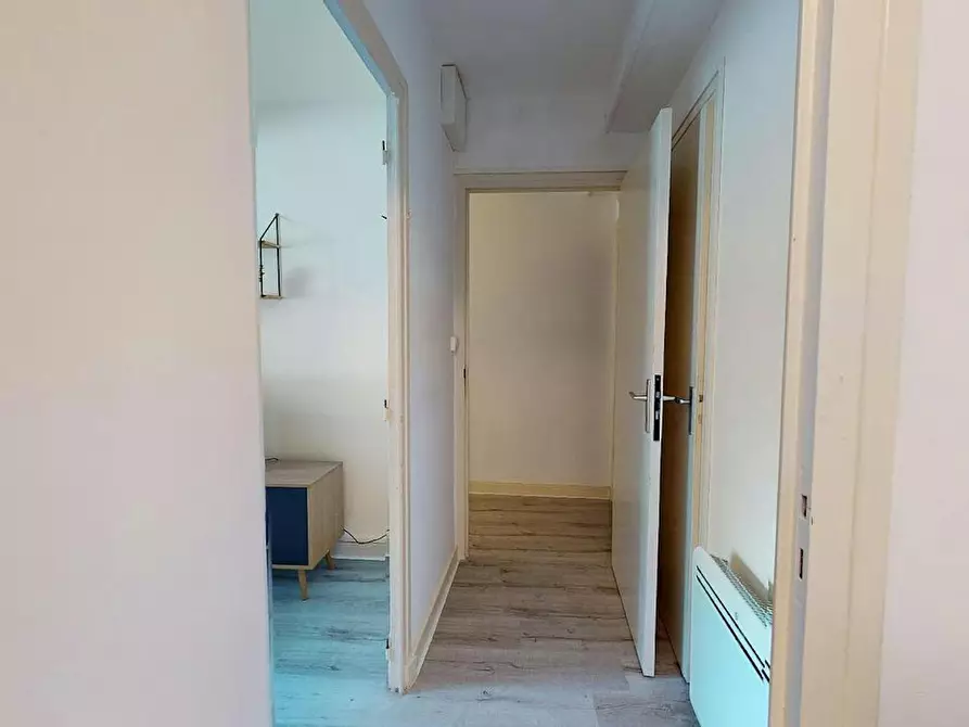 Immagine 3 di Appartamento in affitto  in Rue Lamartine a Mâcon