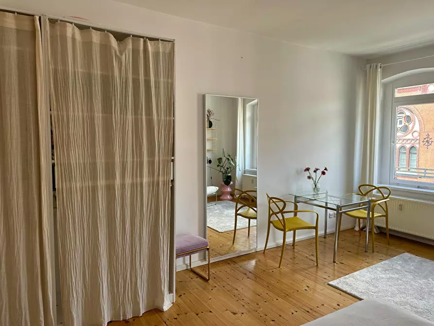 Immagine 5 di Appartamento in affitto  in Pappelallee a Berlin