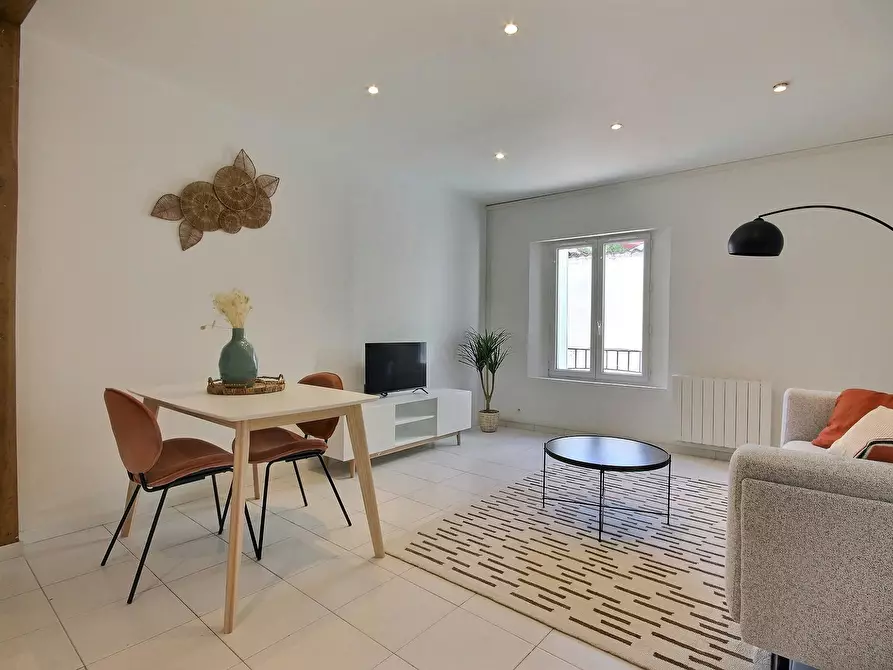 Immagine 4 di Appartamento in affitto  in Rue de Romainville a Les Lilas