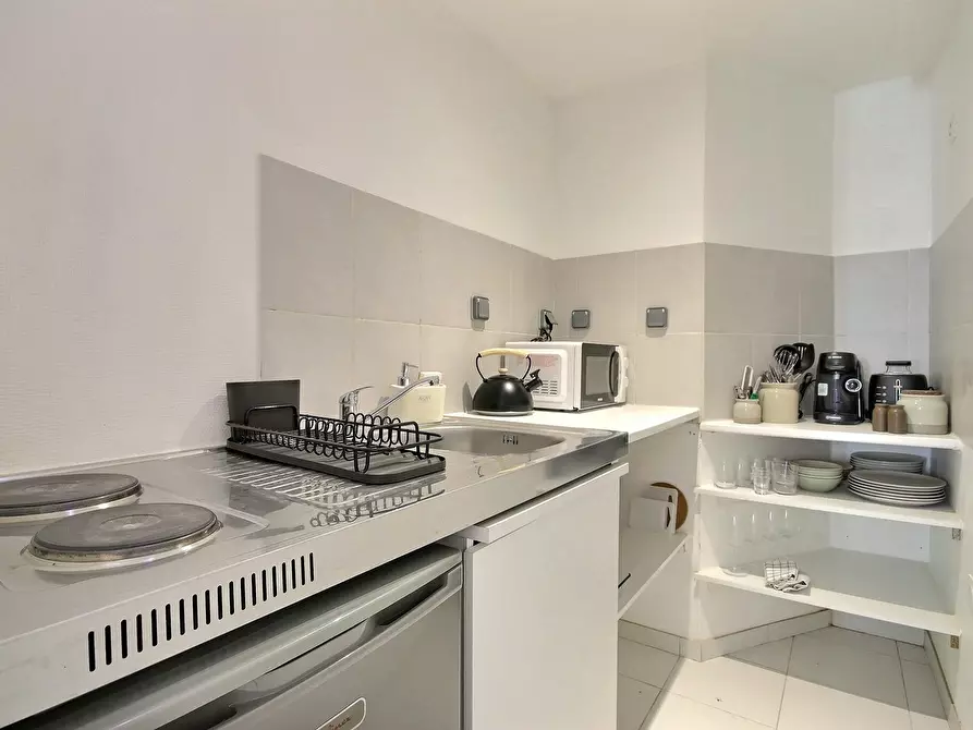 Immagine 5 di Appartamento in affitto  in Rue de Romainville a Les Lilas