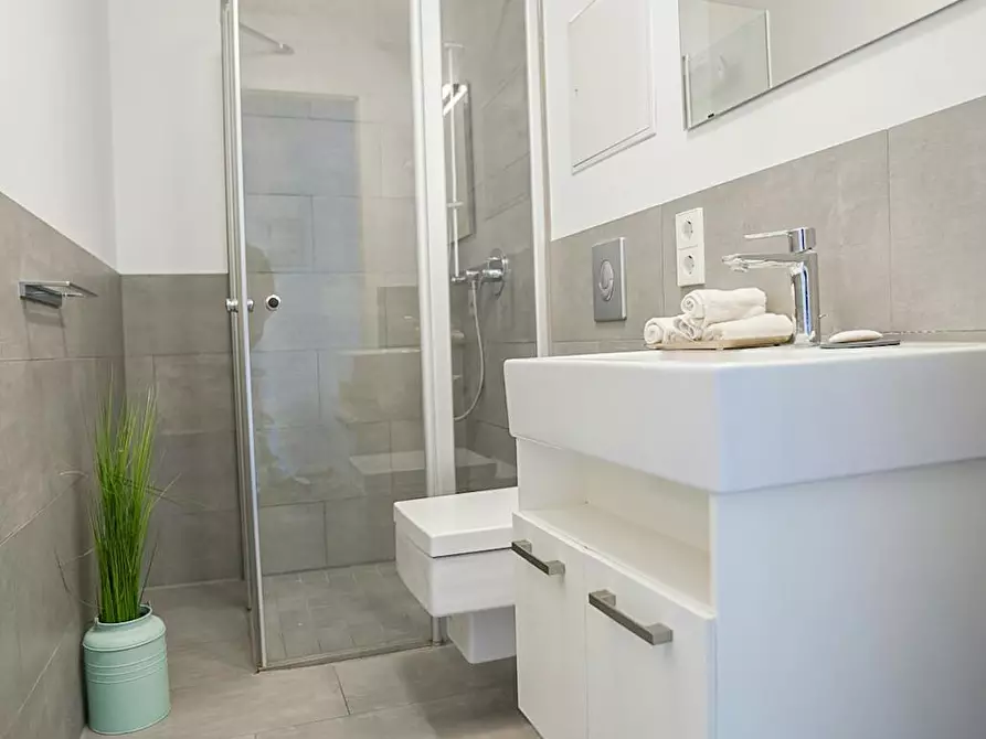 Immagine 4 di Appartamento in affitto  in Nordbahnhofstraße a Stuttgart Stuttgart-Nord