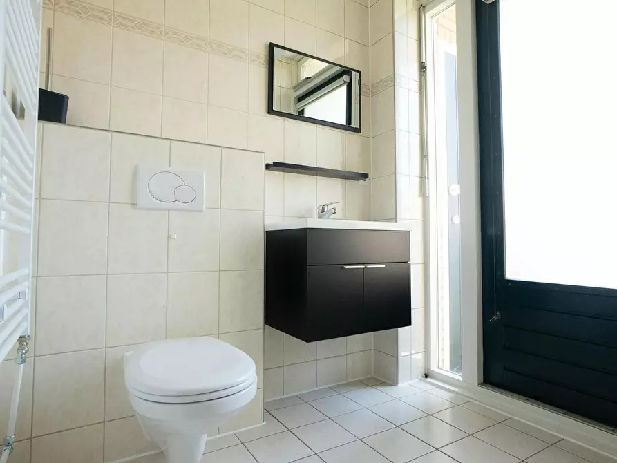 Immagine 4 di Camera in affitto  in Rederijkerstraat a 's-Gravenhage