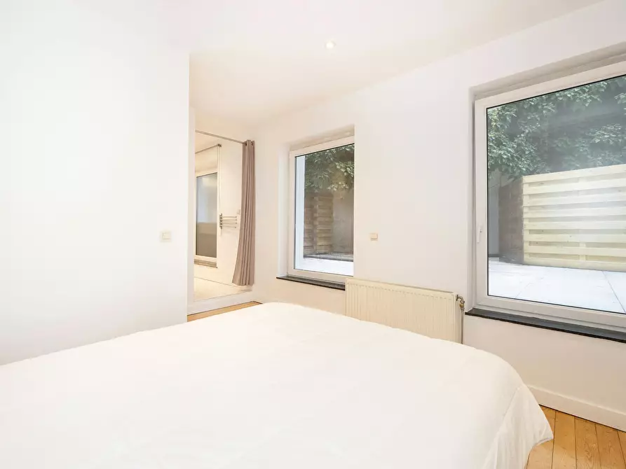 Immagine 7 di Appartamento in affitto  in Rue Lesbroussart a Ixelles