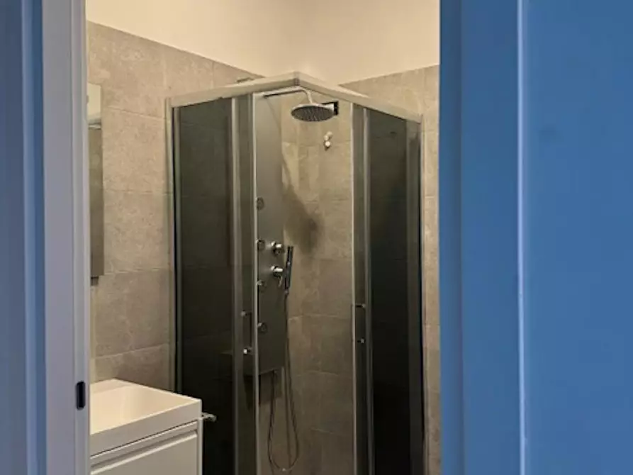 Immagine 4 di Camera in affitto  in Via Gregorio VII a Roma