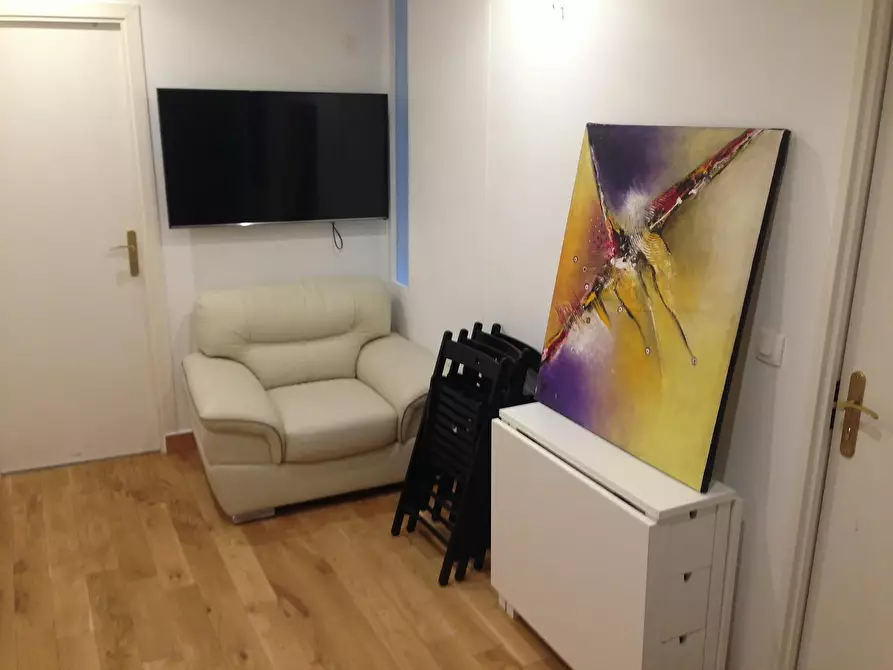 Immagine 3 di Camera in affitto  in Rue Camille Desmoulins a Cachan