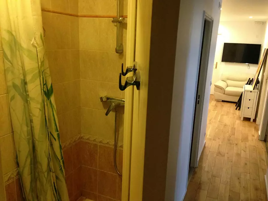 Immagine 4 di Camera in affitto  in Rue Camille Desmoulins a Cachan