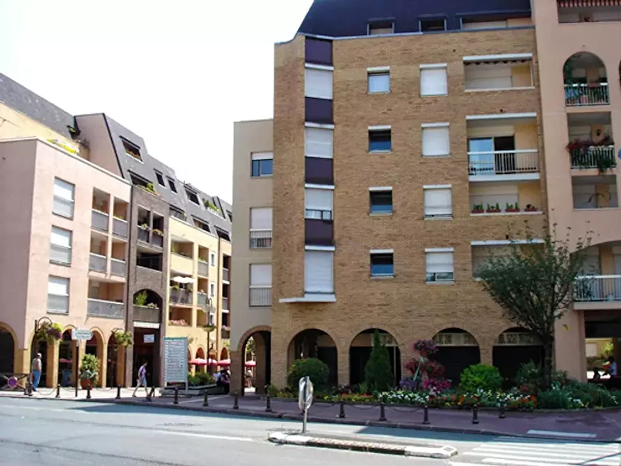 Immagine 10 di Camera in affitto  in Rue Camille Desmoulins a Cachan