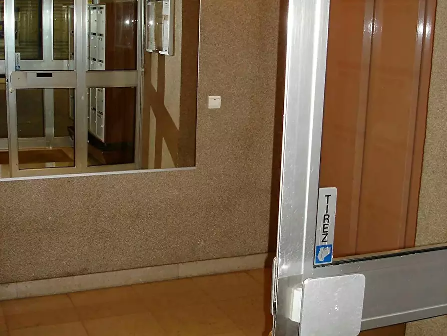 Immagine 9 di Camera in affitto  in Rue Camille Desmoulins a Cachan