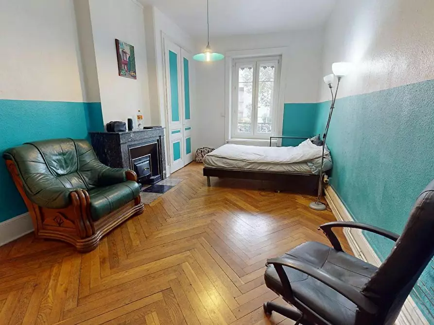 Immagine 1 di Camera in affitto  in Rue Marietton a Écully