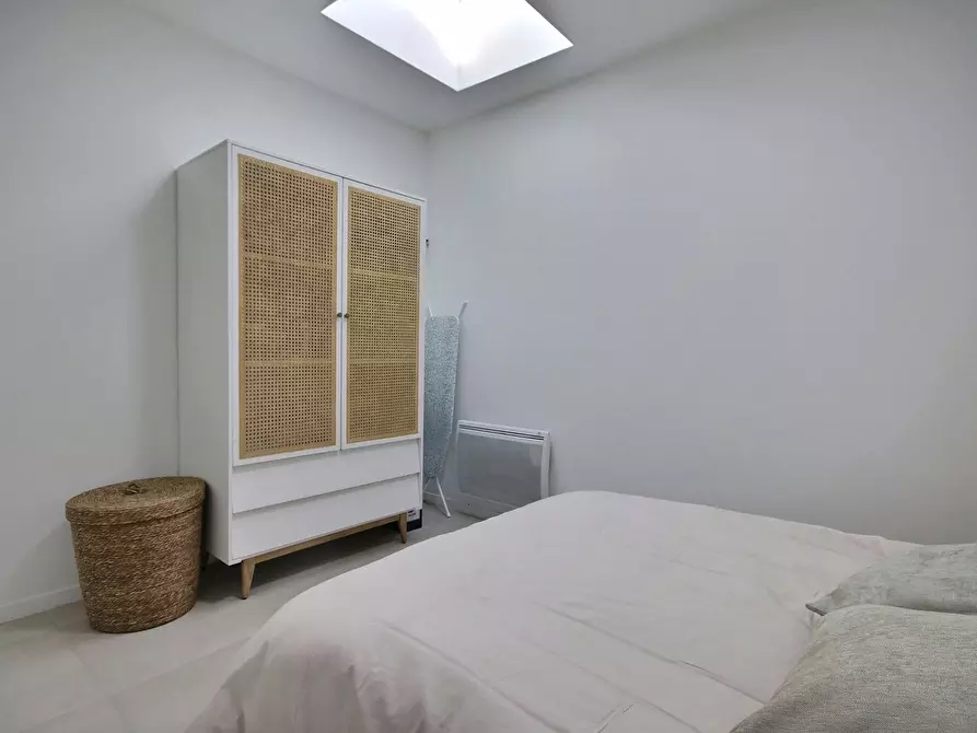 Immagine 7 di Appartamento in affitto  in Rue de Romainville a Les Lilas