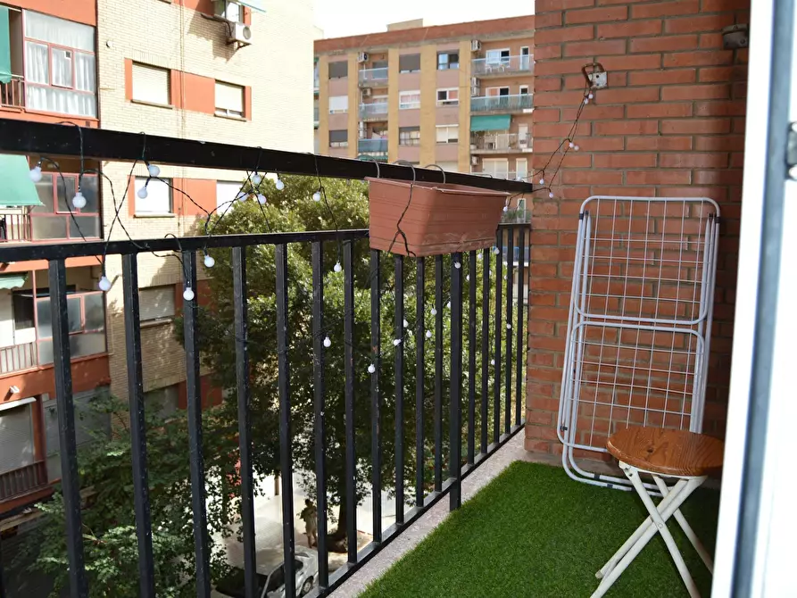 Immagine 4 di Camera in affitto  in Carrer dels Lleons a Valencia