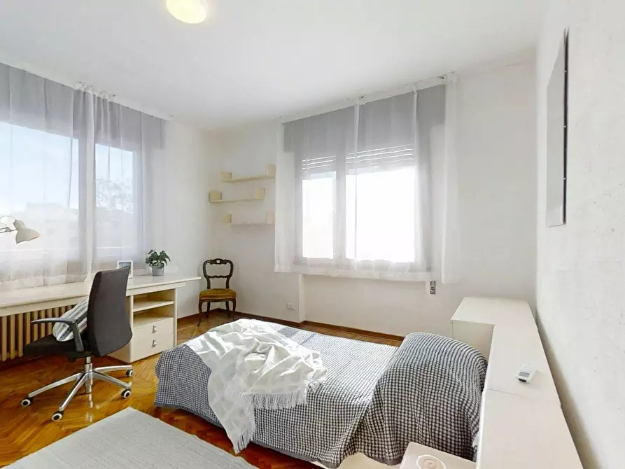 Immagine 1 di Camera in affitto  in Via Cernaia a Padova