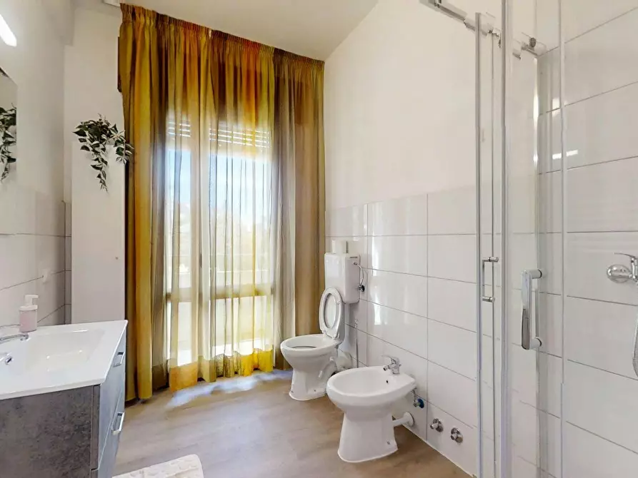 Immagine 8 di Camera in affitto  in Via Cernaia a Padova