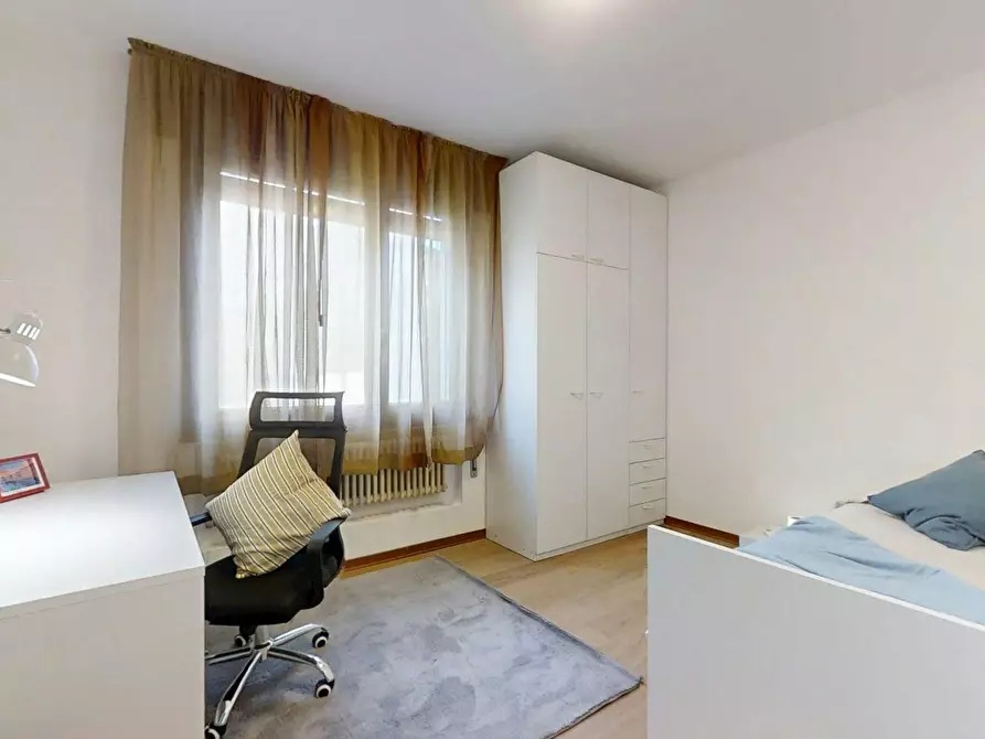 Immagine 1 di Camera in affitto  in Via Cernaia a Padova