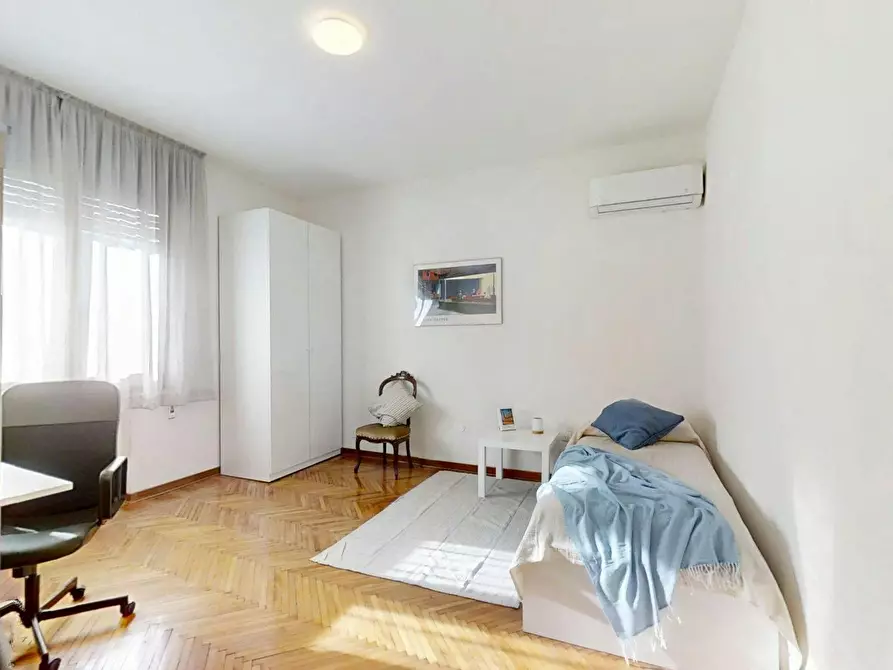 Immagine 2 di Camera in affitto  in Via Cernaia a Padova