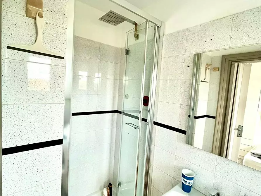 Immagine 6 di Casa indipendente in affitto  in Via Giuseppe dalla Vedova a Roma