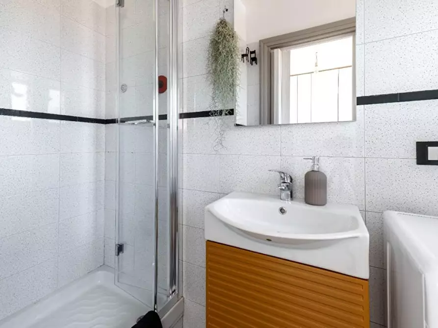 Immagine 5 di Casa indipendente in affitto  in Via Giuseppe dalla Vedova a Roma