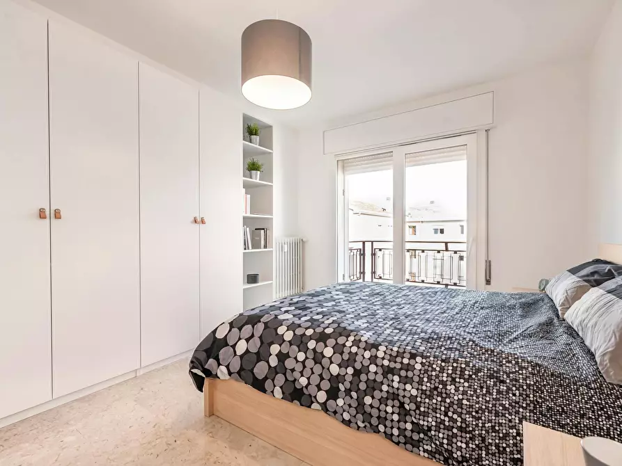 Immagine 2 di Camera in affitto  in Via Francesco Zanotto a Venezia