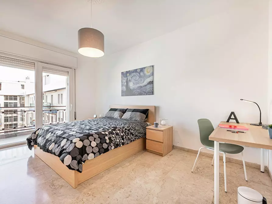 Immagine 1 di Camera in affitto  in Via Francesco Zanotto a Venezia