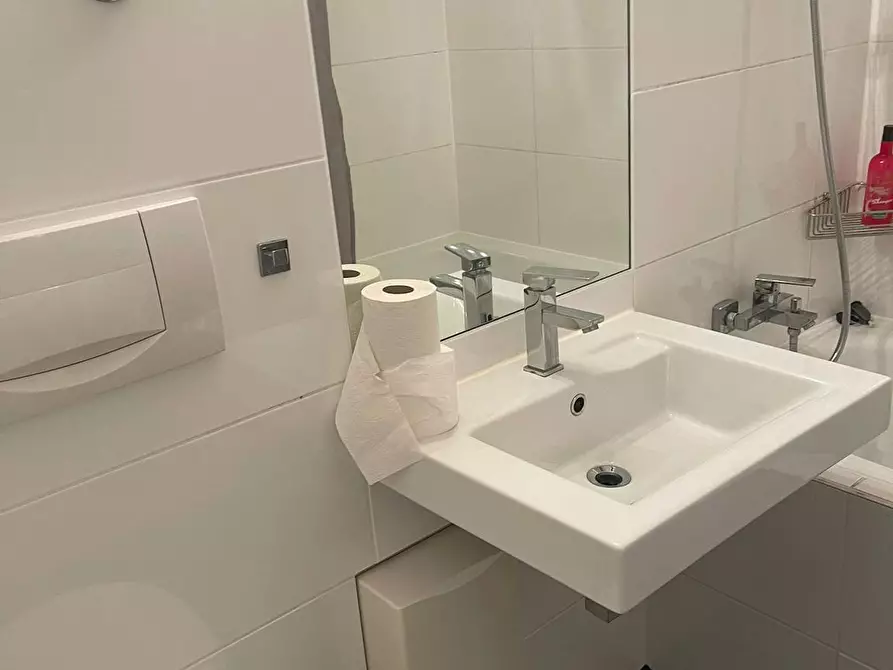 Immagine 2 di Appartamento in affitto  in Franziskastraße a Essen