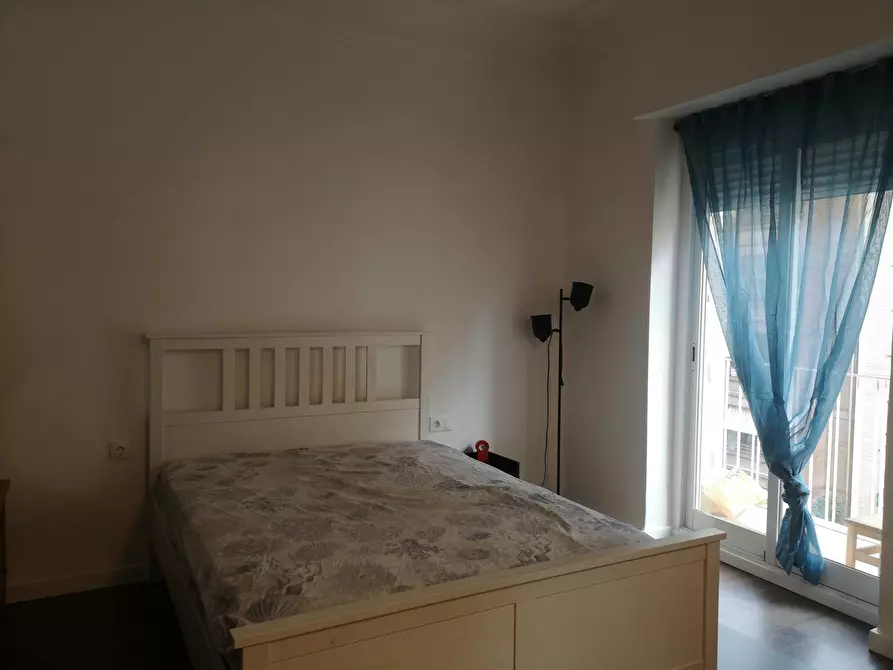 Immagine 1 di Camera in affitto  in Avinguda de Pérez Galdós a Valencia