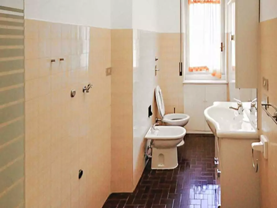 Immagine 4 di Camera in affitto  in Via Raffaello Bertieri a Milano