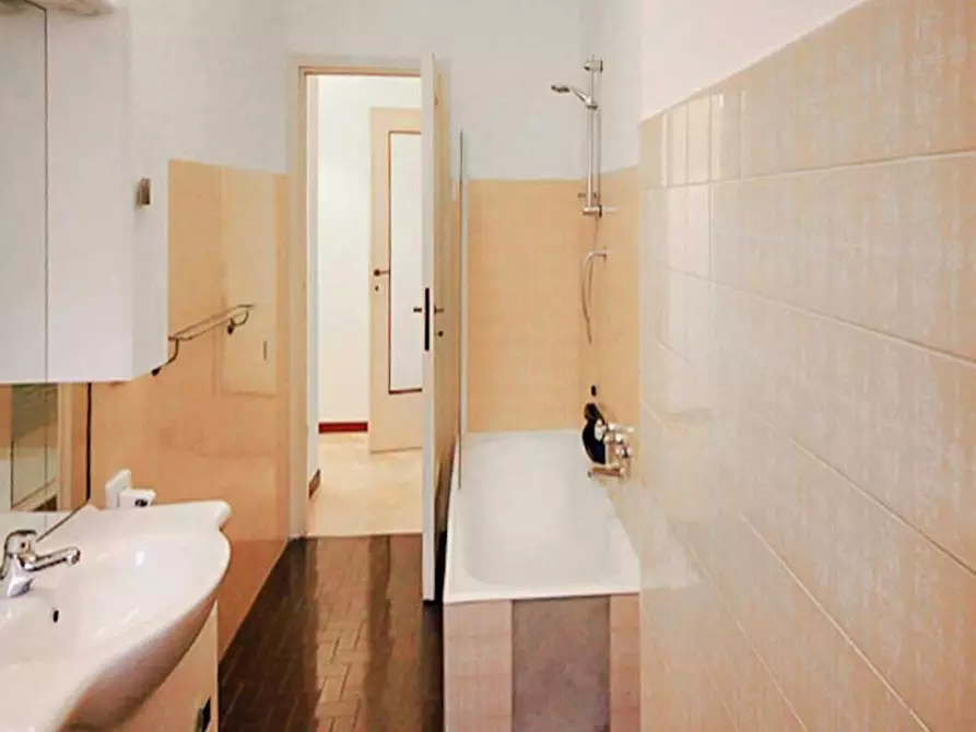 Immagine 7 di Camera in affitto  in Via Raffaello Bertieri a Milano