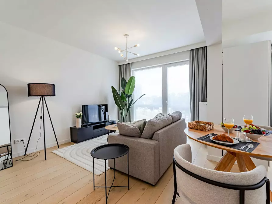 Immagine 2 di Appartamento in affitto  in Boulevard Auguste Reyers a Schaerbeek