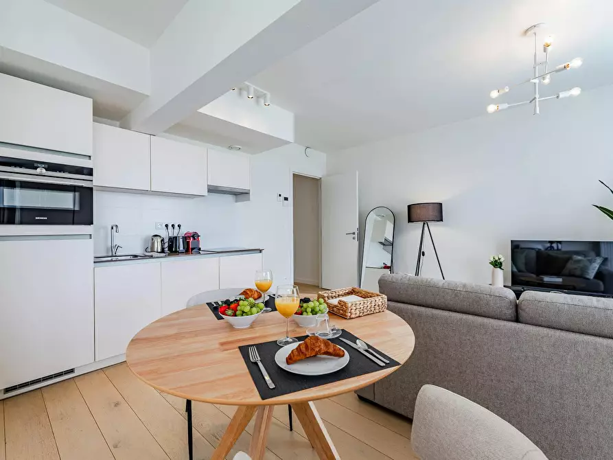 Immagine 3 di Appartamento in affitto  in Boulevard Auguste Reyers a Schaerbeek