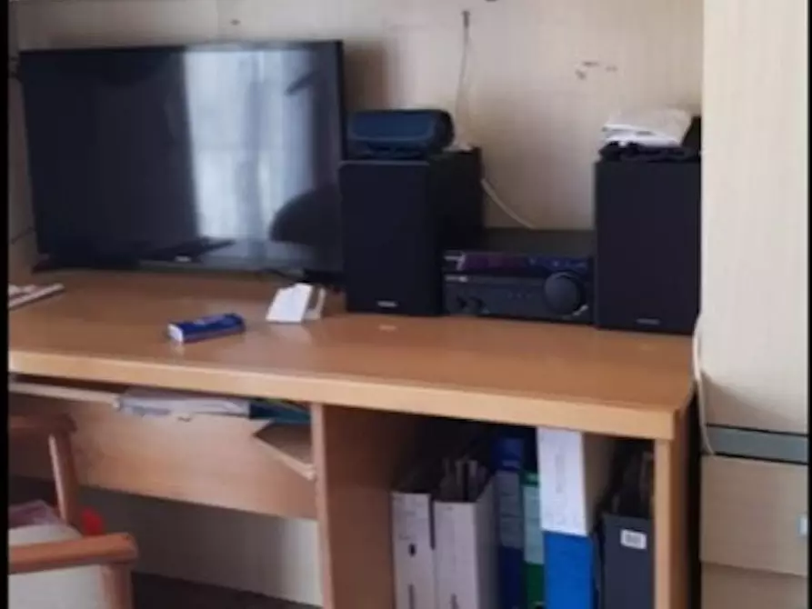 Immagine 5 di Camera in affitto  in Piazza Salvatore Lo Bianco a Napoli