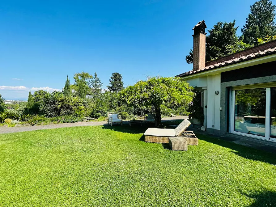 Immagine 2 di Casa indipendente in affitto  in Via Flaminia Nuova a Roma