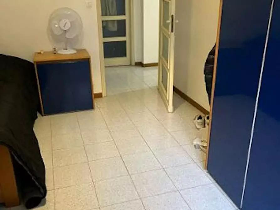 Immagine 5 di Camera in affitto  in Via Tunisi a Torino