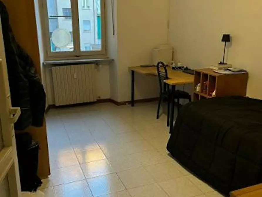 Immagine 1 di Camera in affitto  in Via Tunisi a Torino