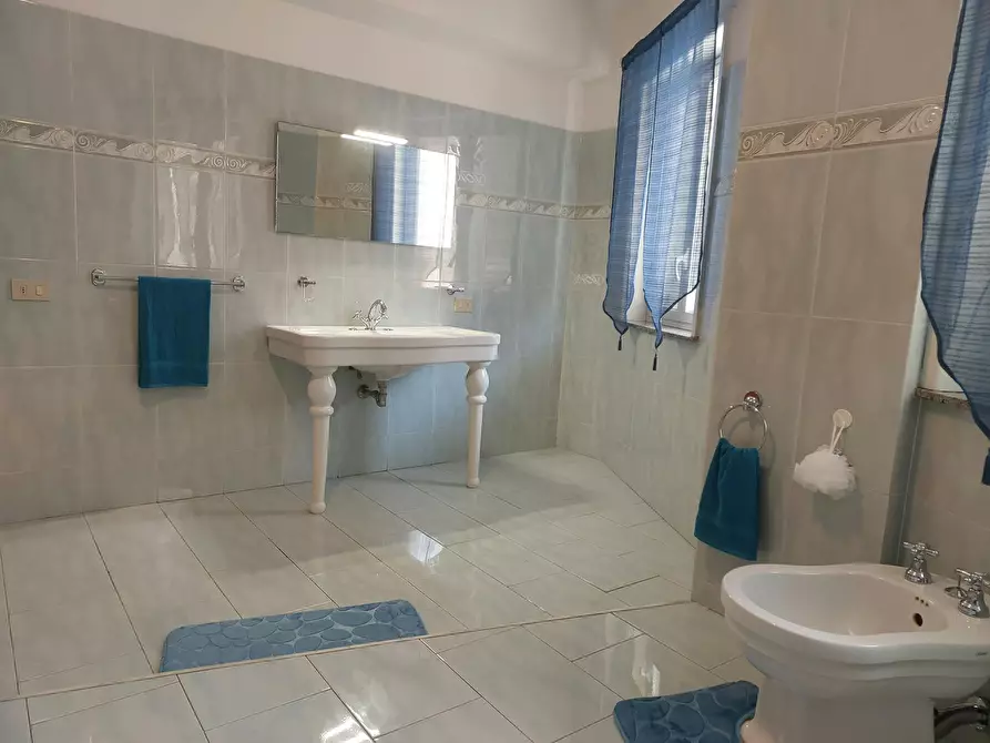 Immagine 4 di Appartamento in affitto  in Via Badalà a Fiumefreddo Di Sicilia