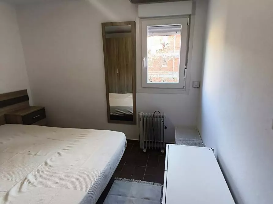 Immagine 6 di Camera in affitto  in Calle de Azcoitia a Madrid