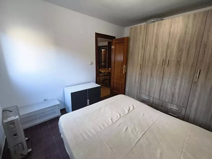 Immagine 4 di Camera in affitto  in Calle de Azcoitia a Madrid