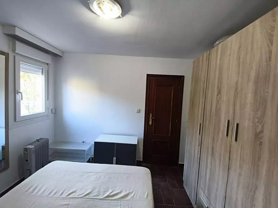 Immagine 3 di Camera in affitto  in Calle de Azcoitia a Madrid