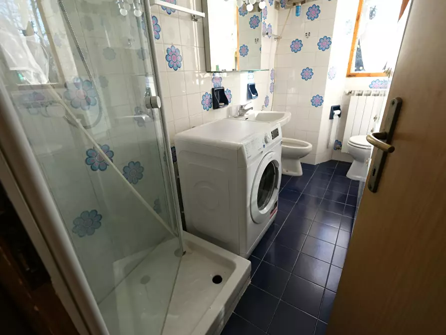 Immagine 2 di Camera in affitto  in Via Pietro Savorgnan di Brazzà a Firenze